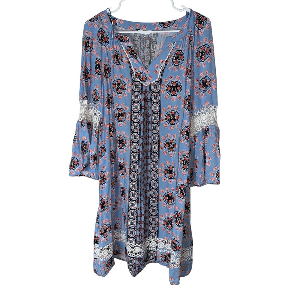 Crown & Ivy Blue and Black Geometric Long Sleeve Dress